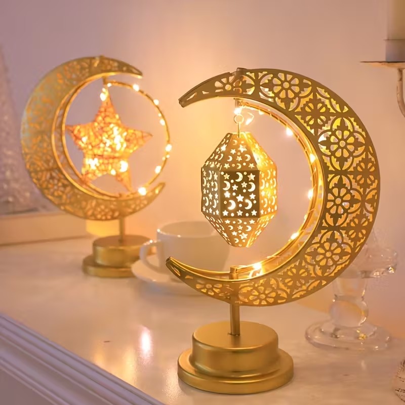 Desk Setup Lamp - Ramadan LED Nachtlicht Rotierender Eisen Mond